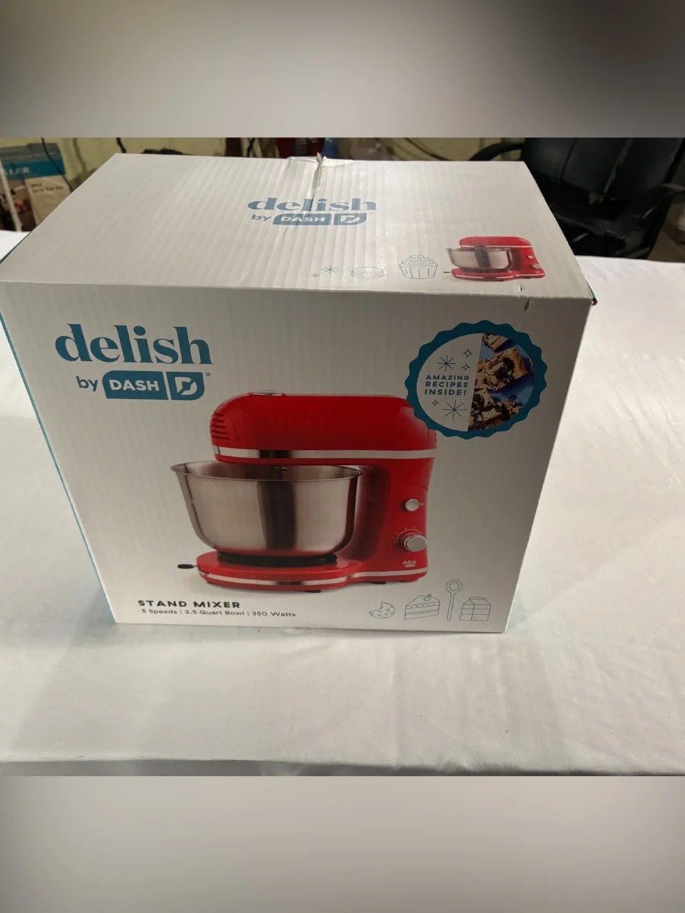 Red Stand Mixer with Stainless Steel Bowl